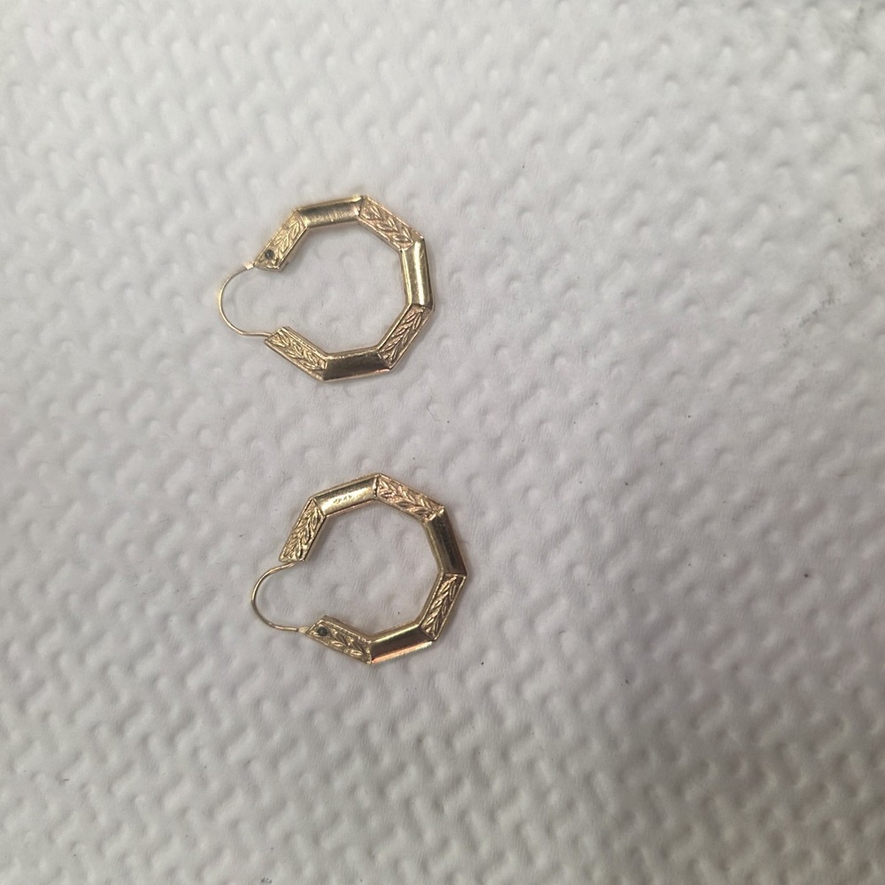 Solid 14k Gold Hoop Earrings Vintage Leaver Back Tested - Picture 15 of 15